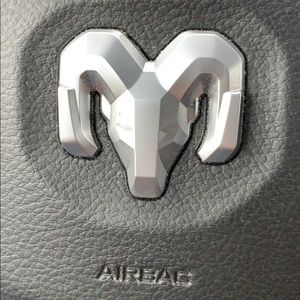 Meet your Posher, Hani